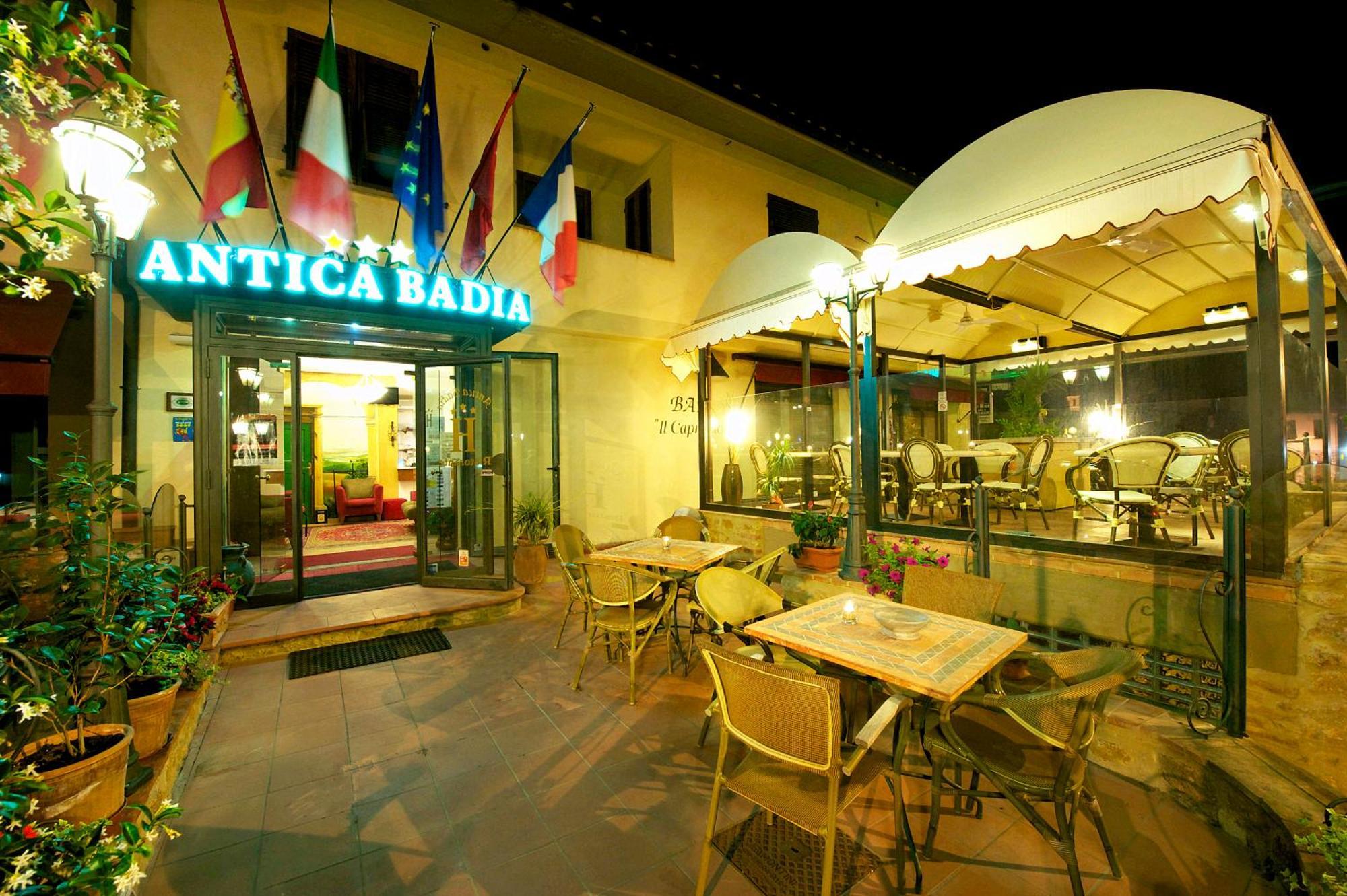 Holiday Rooms Antica Badia Volterra Exterior foto