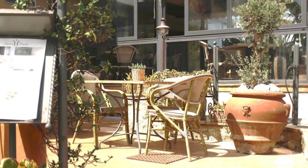 Holiday Rooms Antica Badia Volterra Exterior foto